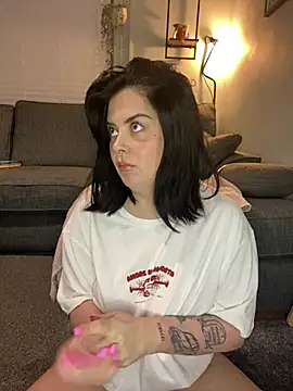 NaomiSquirts online show from February 2025 09:51:01 PM