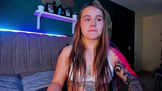 evy orange1 online show from July 2026 01:19:02 AM