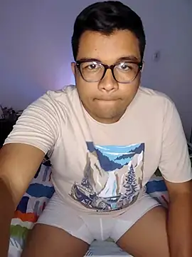 Snapshot of Elian16_ chatting on April 2026 05:35:02 AM Elian16 online show from April 2026 05:35:02 AM