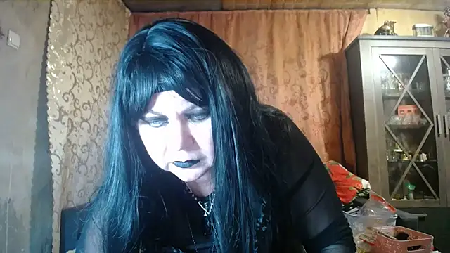 Snapshot of EllieLovee chatting on December 2024 02:08:02 PM EllieLovee online show from December 2024 02:08:02 PM