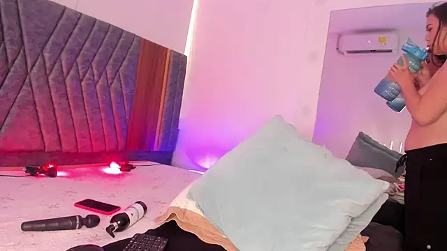 MADISSONLOVE  online show from January 2025 06:09:02 PM