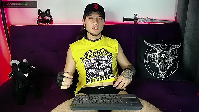 blckwolf 6 online show from March 2025 11:11:01 PM