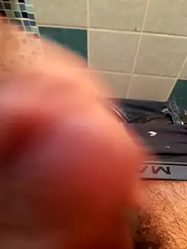 Snapshot of Big_Dick_22_in_Room chatting on January 2025 02:42:01 PM Big Dick 22 in Room online show from January 2025 02:42:01 PM