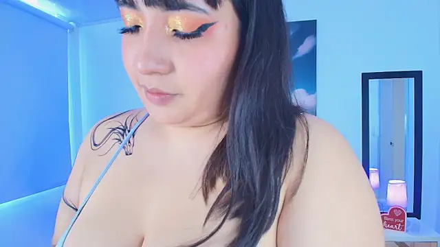 Emma monserrat online show from February 2026 07:39:02 PM