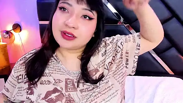 Emma monserrat online show from July 2026 11:49:02 AM