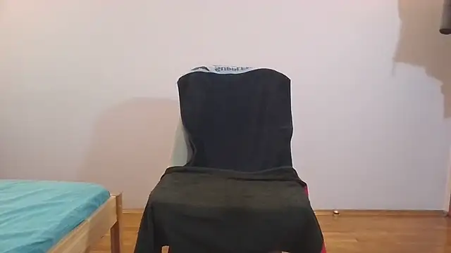 Snapshot of Turkboy_17 chatting on January 2025 08:43:02 AM Turkboy 17 online show from January 2025 08:43:02 AM