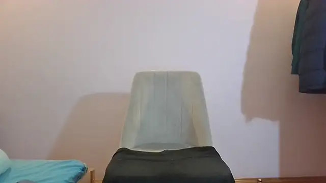 Snapshot of Turkboy_17 chatting on February 2025 03:51:02 PM Turkboy 17 online show from February 2025 03:51:02 PM