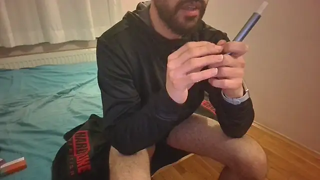 Snapshot of Turkboy_17 chatting on March 2025 05:58:01 PM Turkboy 17 online show from March 2025 05:58:01 PM