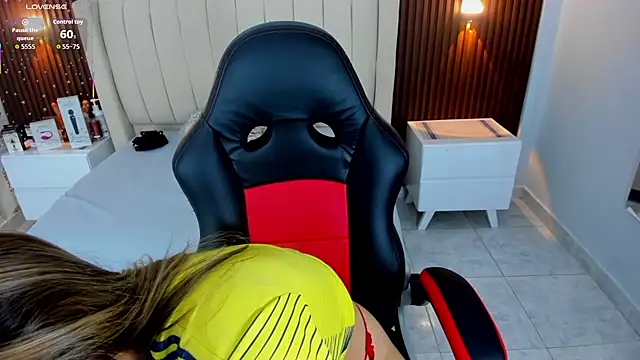 CAMILAGRAY online show from July 2026 12:11:01 PM