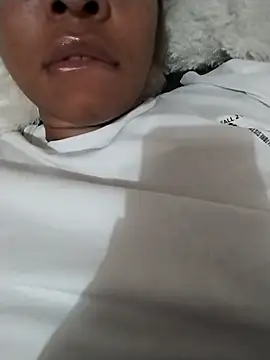 Snapshot of Ivon-09 chatting on December 2024 01:30:01 AM Ivon-09 online show from December 2024 01:30:01 AM