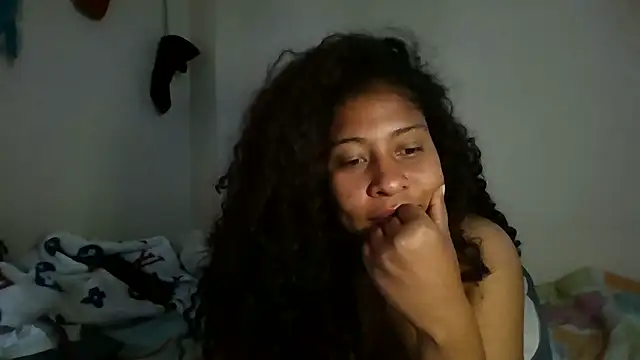 Snapshot of Ivon-09 chatting on December 2024 02:24:02 PM Ivon-09 online show from December 2024 02:24:02 PM