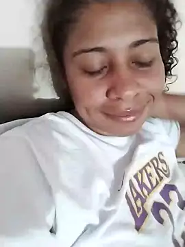 Snapshot of Ivon-09 chatting on January 2025 10:06:01 PM Ivon-09 online show from January 2025 10:06:01 PM