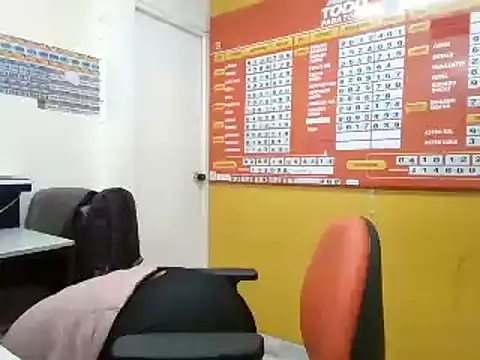 Snapshot of Ivon-09 chatting on February 2025 07:19:02 PM Ivon-09 online show from February 2025 07:19:02 PM