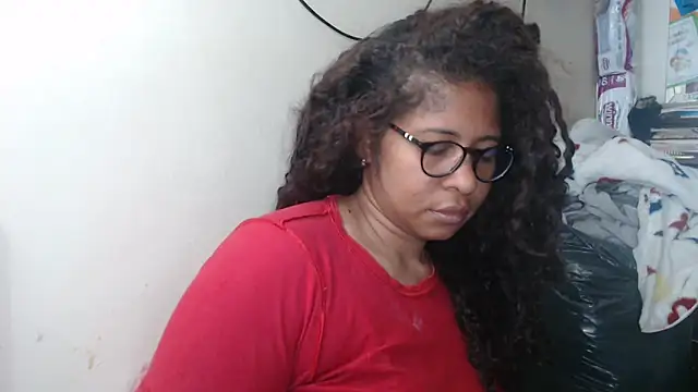 Snapshot of Ivon-09 chatting on March 2025 12:45:01 PM Ivon-09 online show from March 2025 12:45:01 PM