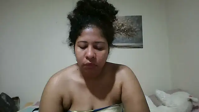 Ivon-09 online show from May 2026 12:34:01 PM