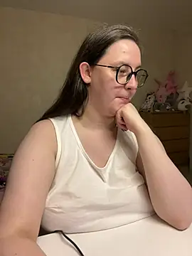 hungry1bunny online show from February 2025 11:38:02 PM