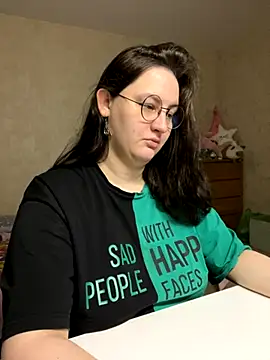 hungry1bunny online show from November 2025 09:58:01 PM