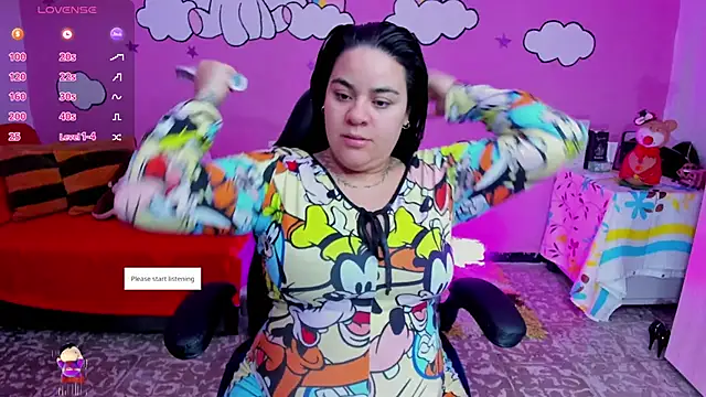 Snapshot of Sharon_hils chatting on December 2025 11:08:02 AM Sharon hils online show from December 2025 11:08:02 AM