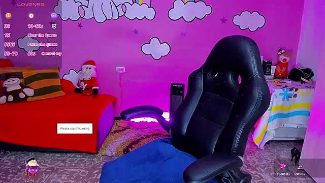 Snapshot of Sharon_hils chatting on December 2025 10:57:02 AM Sharon hils online show from December 2025 10:57:02 AM