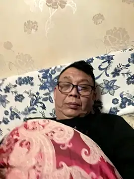 Snapshot of bcc0001 chatting on January 2026 06:00:02 PM bcc0001 online show from January 2026 06:00:02 PM