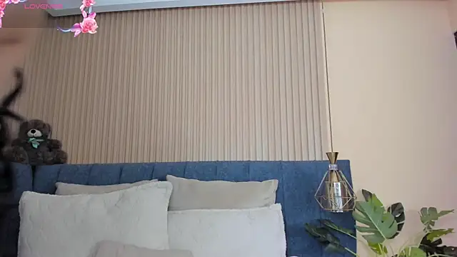 Snapshot of kathecute__ chatting on October 2025 01:39:02 AM kathecute online show from October 2025 01:39:02 AM