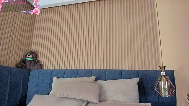 Snapshot of kathecute__ chatting on February 2026 01:44:02 AM kathecute online show from February 2026 01:44:02 AM