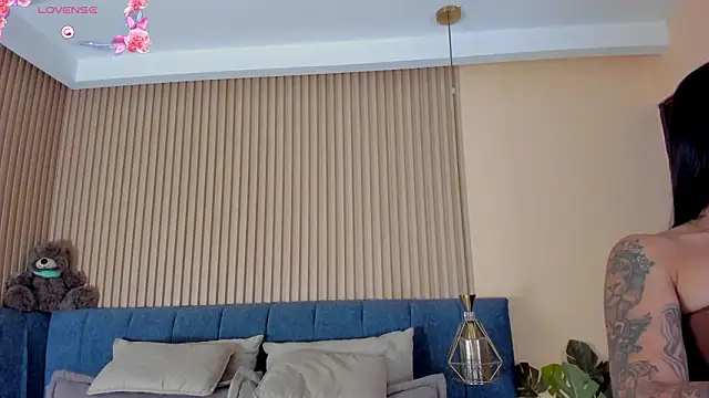 Snapshot of kathecute__ chatting on February 2026 01:48:01 AM kathecute online show from February 2026 01:48:01 AM