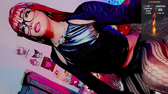 Snapshot of HELEM__S7 chatting on February 2026 11:17:01 PM HELEM S7 online show from February 2026 11:17:01 PM