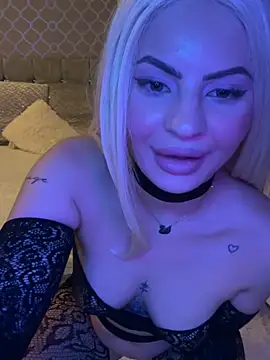 Snapshot of Lexy669 chatting on January 2025 06:35:01 PM Lexy669 online show from January 2025 06:35:01 PM