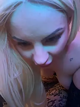 Snapshot of Lexy669 chatting on January 2025 09:39:02 PM Lexy669 online show from January 2025 09:39:02 PM