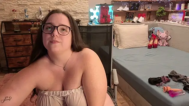 Kimberly-Caprice online show from April 2026 06:24:02 PM