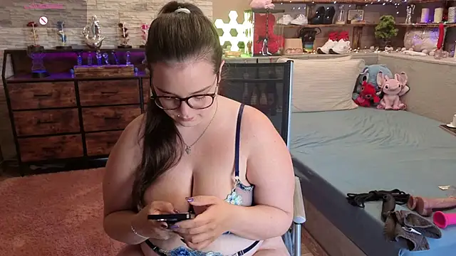 Kimberly-Caprice online show from May 2026 08:10:02 AM