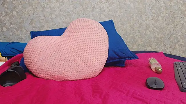 Snapshot of nicol_f chatting on March 2025 10:20:02 PM nicol f online show from March 2025 10:20:02 PM