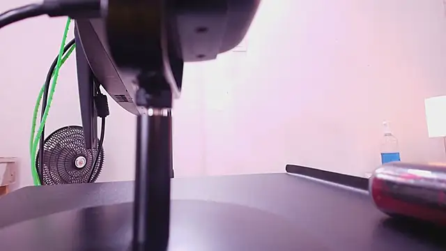 Snapshot of nicol_f chatting on September 2025 07:19:02 PM nicol f online show from September 2025 07:19:02 PM