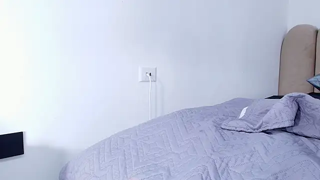 Snapshot of nicol_f chatting on January 2026 03:01:02 AM nicol f online show from January 2026 03:01:02 AM