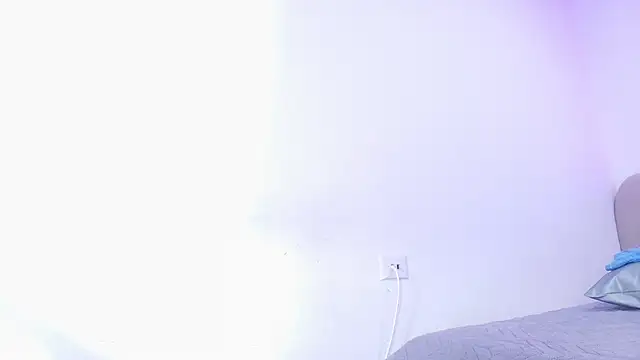 Snapshot of nicol_f chatting on February 2026 03:11:02 AM nicol f online show from February 2026 03:11:02 AM