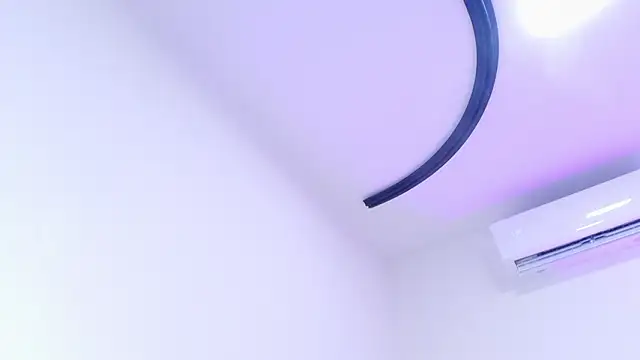 Snapshot of nicol_f chatting on February 2026 03:10:01 AM nicol f online show from February 2026 03:10:01 AM