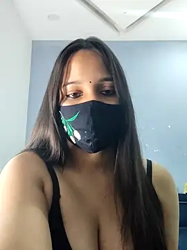 Varnika aarora online show from February 2025 05:41:01 AM