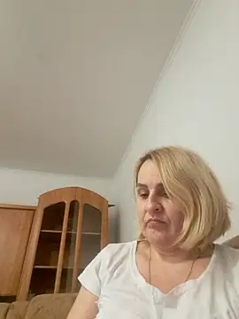 Malichkaanna30 online show from January 2025 06:43:02 PM