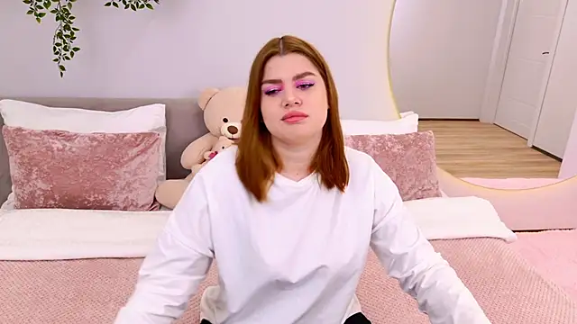 Snapshot of MelanieCarterr chatting on October 2025 04:08:01 PM MelanieCarterr online show from October 2025 04:08:01 PM