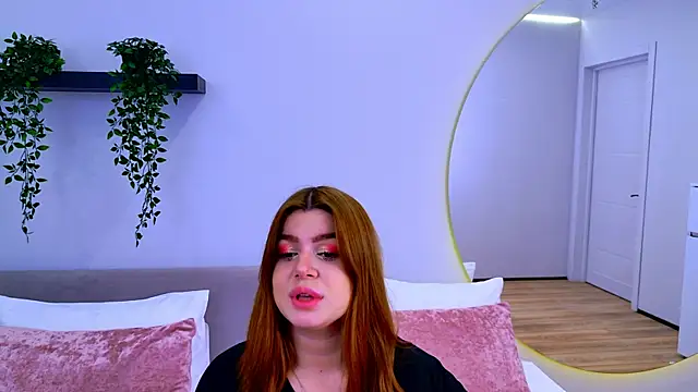 Snapshot of MelanieCarterr chatting on November 2025 04:18:02 PM MelanieCarterr online show from November 2025 04:18:02 PM