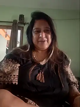 Snapshot of Hot_Queen77 chatting on February 2025 10:18:02 AM Hot Queen77 online show from February 2025 10:18:02 AM