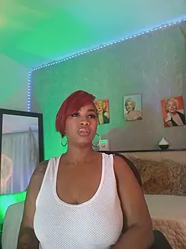 nahiarapalmer19 online show from September 2025 04:08:02 PM