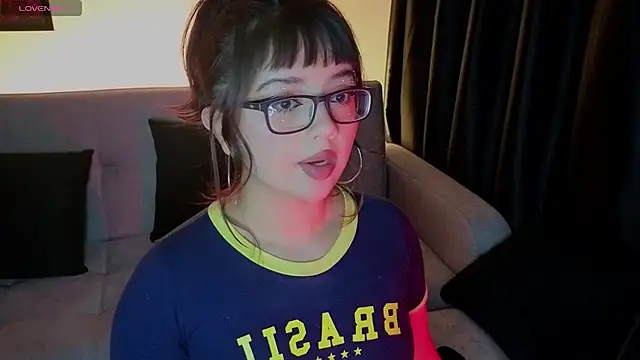 missy taylor  online show from November 2025 10:19:02 PM