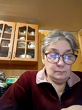 Snapshot of IrinaSweet54 chatting on January 2025 03:18:02 PM IrinaSweet54 online show from January 2025 03:18:02 PM