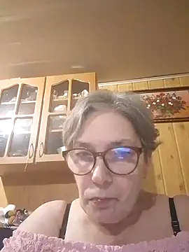 Snapshot of IrinaSweet54 chatting on February 2025 01:08:02 PM IrinaSweet54 online show from February 2025 01:08:02 PM