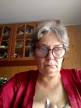 Snapshot of IrinaSweet54 chatting on September 2025 07:19:01 AM IrinaSweet54 online show from September 2025 07:19:01 AM