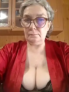 IrinaSweet54 online show from April 2026 07:00:02 AM