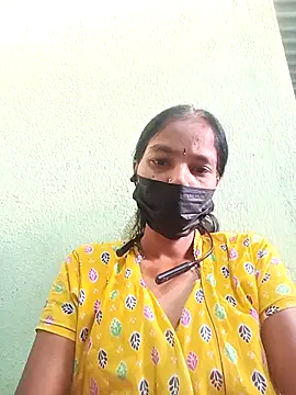 Snapshot of anusiya01 chatting on February 2025 02:08:02 AM anusiya01 online show from February 2025 02:08:02 AM