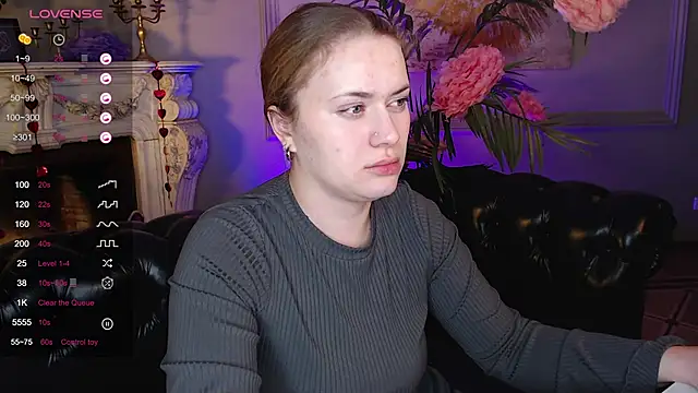 Ariell Margot  online show from February 2025 06:32:02 PM